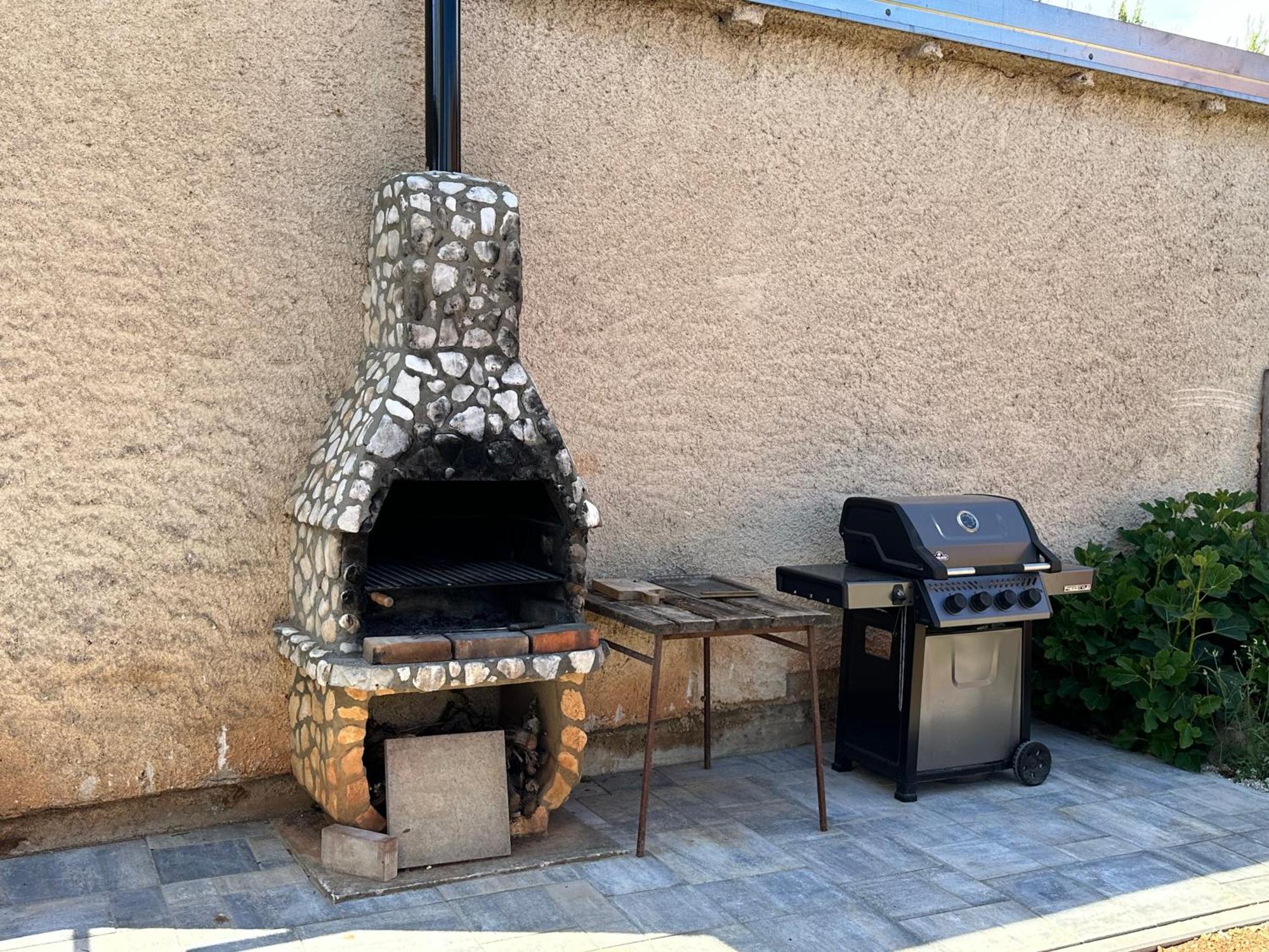 Apartmani Gemma Premantura Luaran gambar